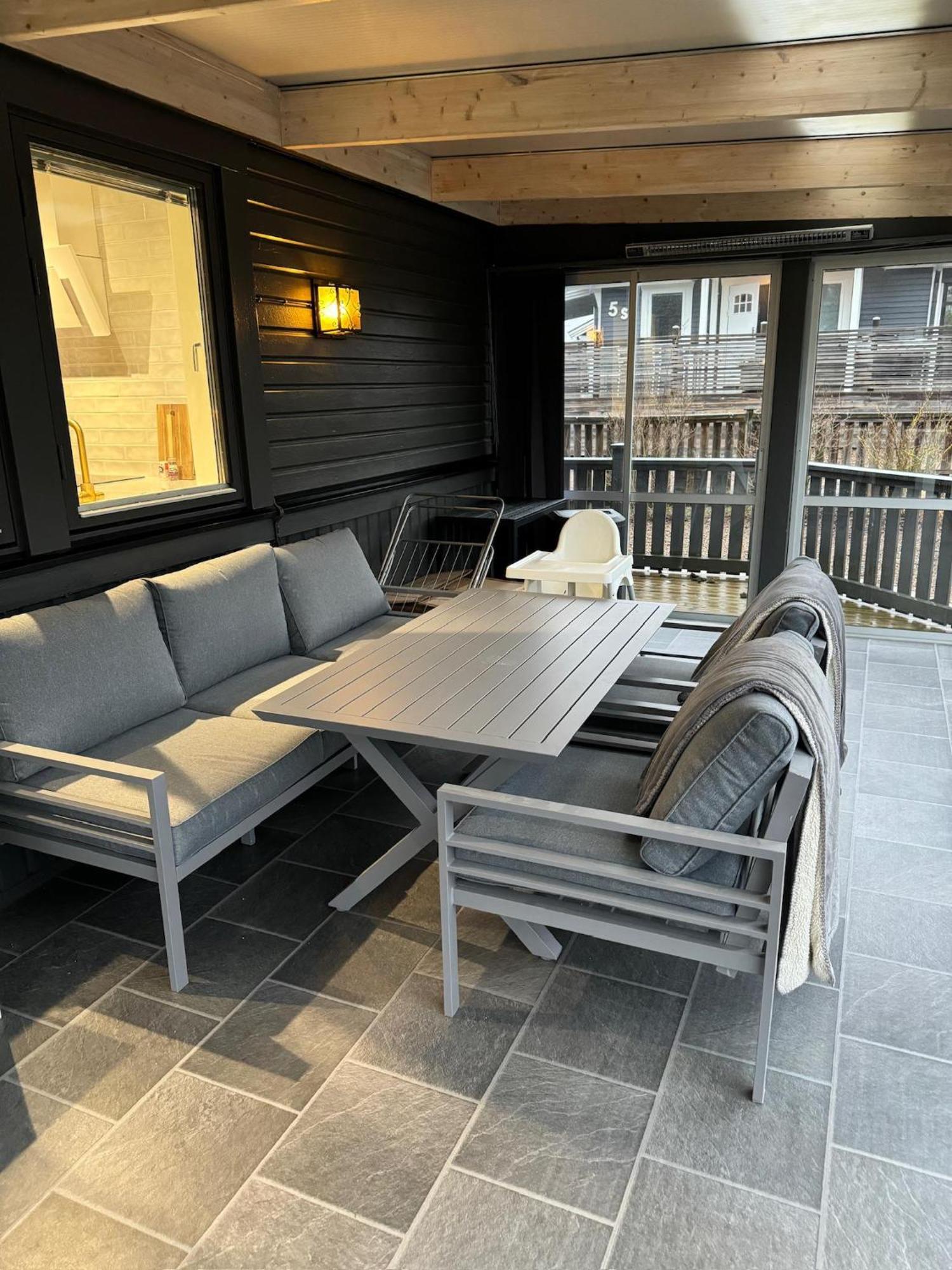 Charming 2-Floor House By The Sea In Ahus Sweden Villa Eksteriør bilde